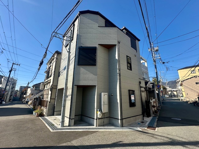 大石北町4　外観