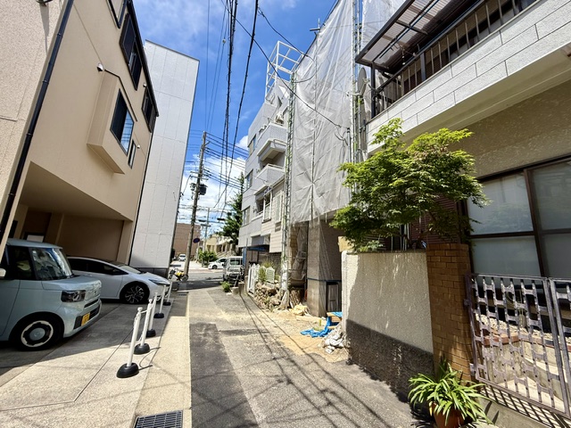 image3